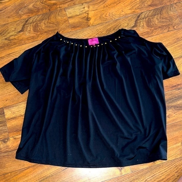 Patrona USA Tops - PATRONA USA Cold Shoulder 1XL Black